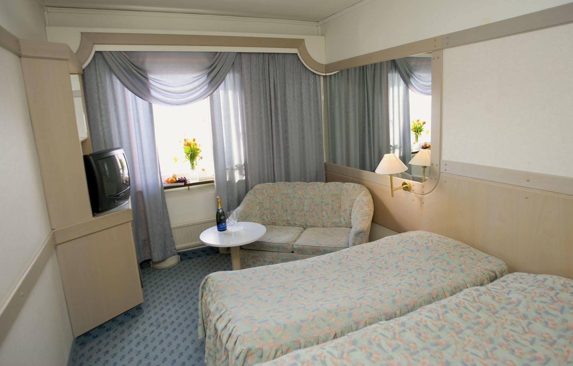 Hotell Valhall カーリクス エクステリア 写真